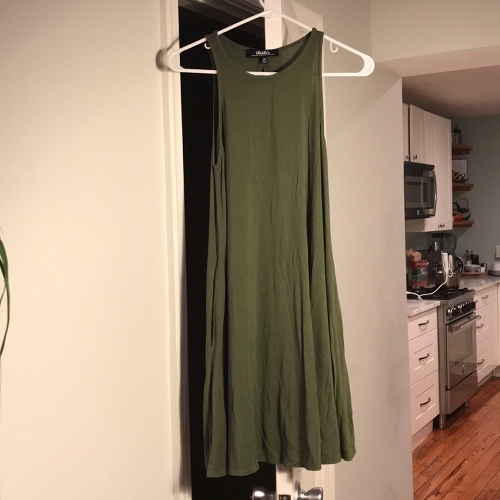 Hunter green Lulus dress